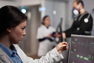 ECG - Eletrocardiograma - Noções Básicas